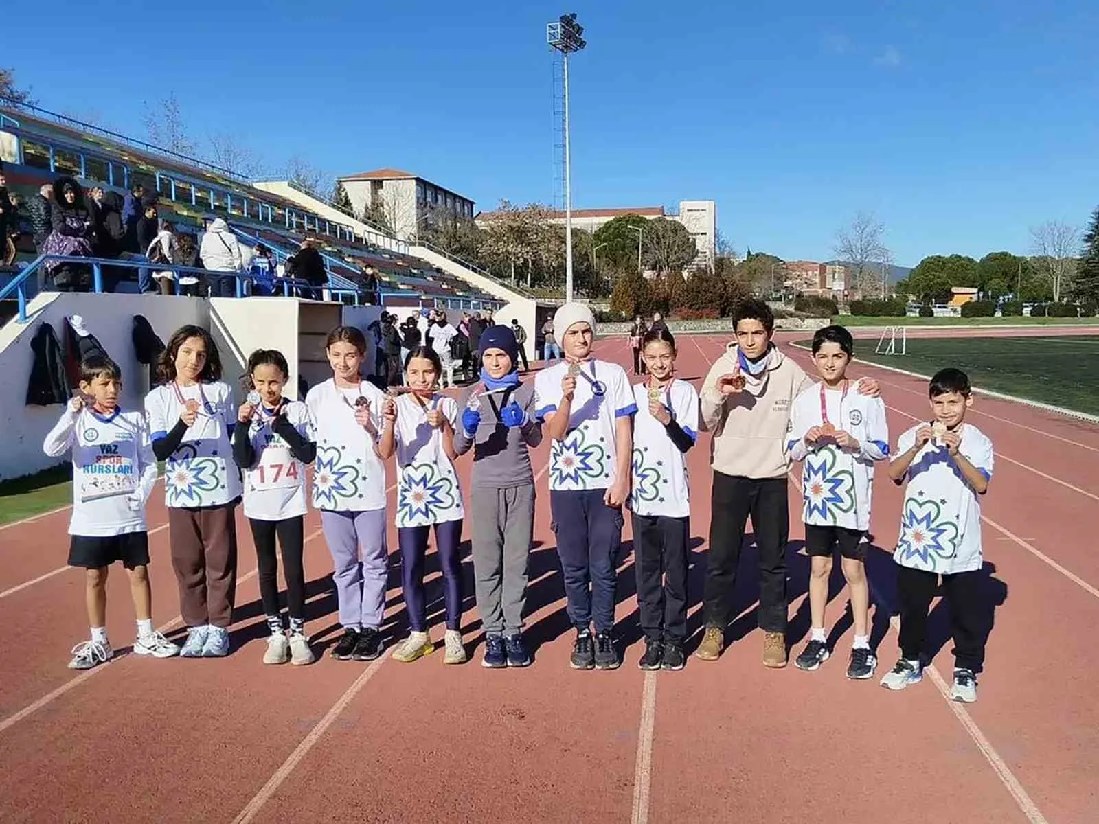 Muğla Büyükşehir Belediyesi Atletizm Altyapı sporcuları, Atatürk’ün Ankara’ya gelişinin yıl