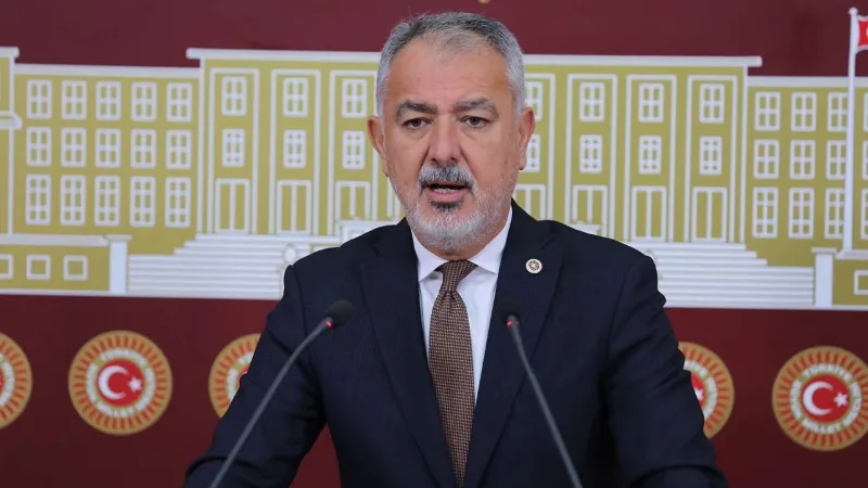 CHP Muğla Milletvekili Cumhur Uzun, Marmaris’in Selimiye Mahallesi’nde Datça–Bozburun Özel