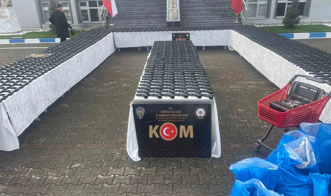 Düzce'de iki yıl süren takibin ardından düzenlenen operasyonda, yolcu otobüsünde