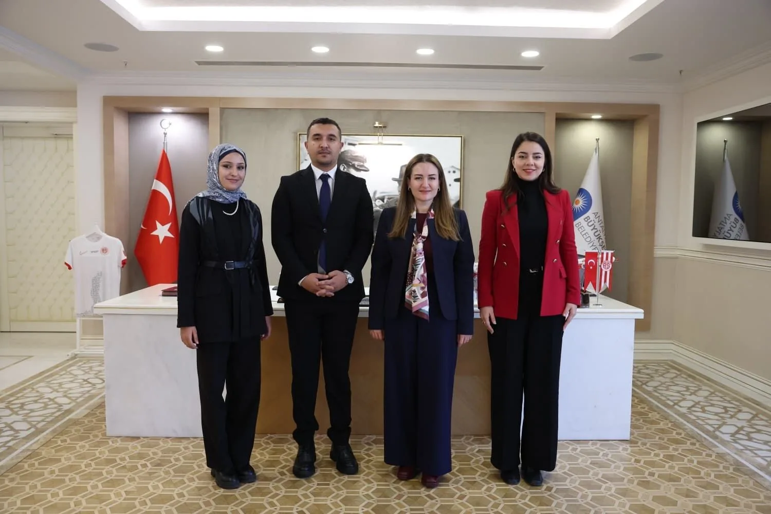 Antalya ve Muğla Büyükşehir Belediyeleri Gençlik Meclisleri arasında kardeşlik protokolü