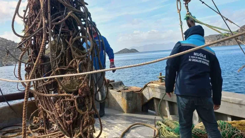 Marmaris Bozburun'da tespit edilen hayalet ağlar, Muğla Tarım İl Müdürlüğü