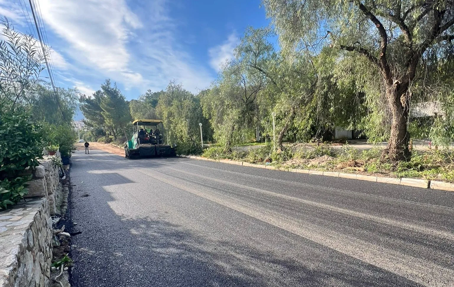 Muğla Büyükşehir Belediyesi, Datça'nın ulaşım ağını modernize etmek amacıyla 300