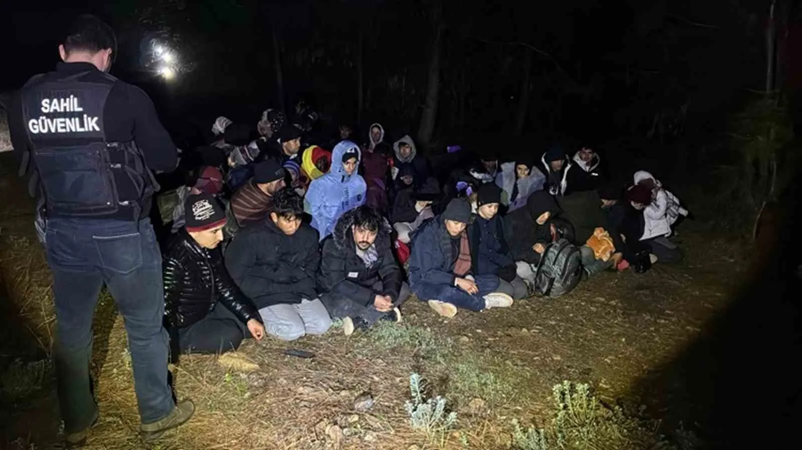 Muğla’nın Fethiye ilçesindeki Çığlık Koyu mevkisinde, Sahil Güvenlik ekiplerince gerçekleştirilen