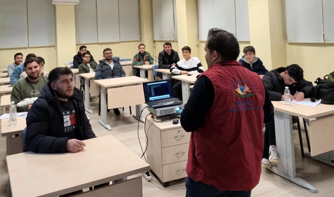 Muğla’nın Menteşe ilçesinde, Uluslararası Gençlik Merkezi düzenlediği etkinlikle öğrenci yurtlarındaki