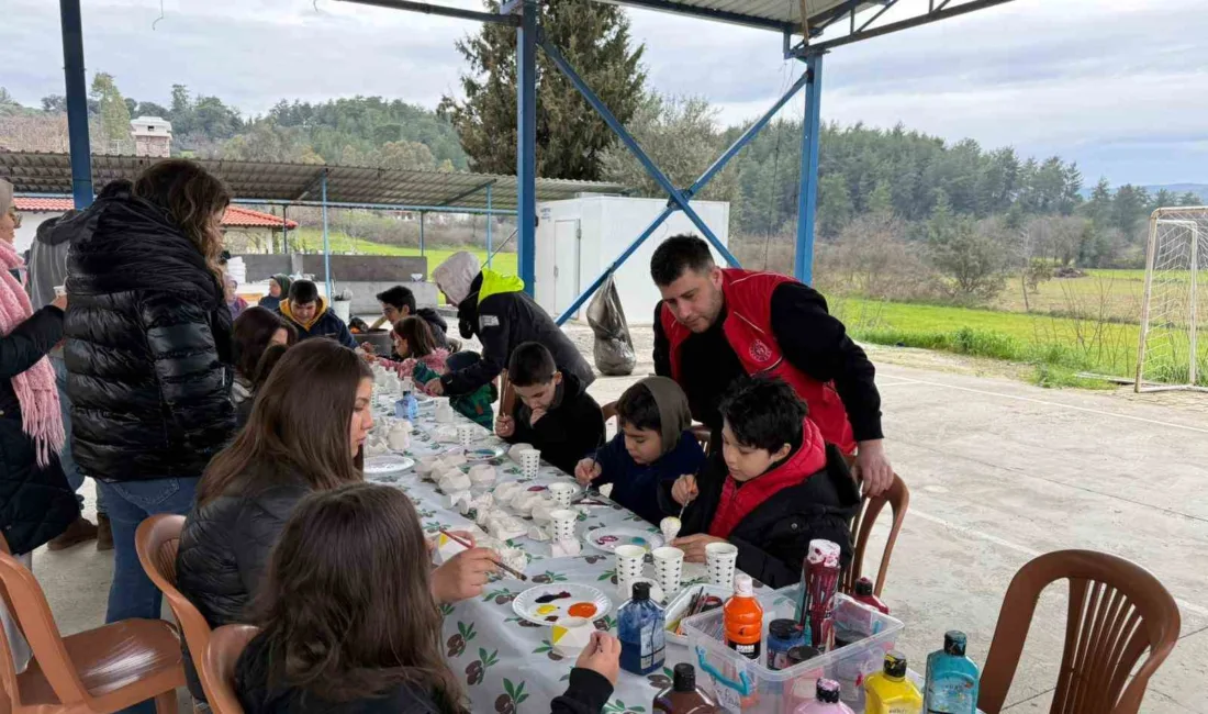 Muğla'nın Ula ilçesinde, GSB Gençlik Kış Kulübü etkinlikleri Esentepe Mahallesi'nde