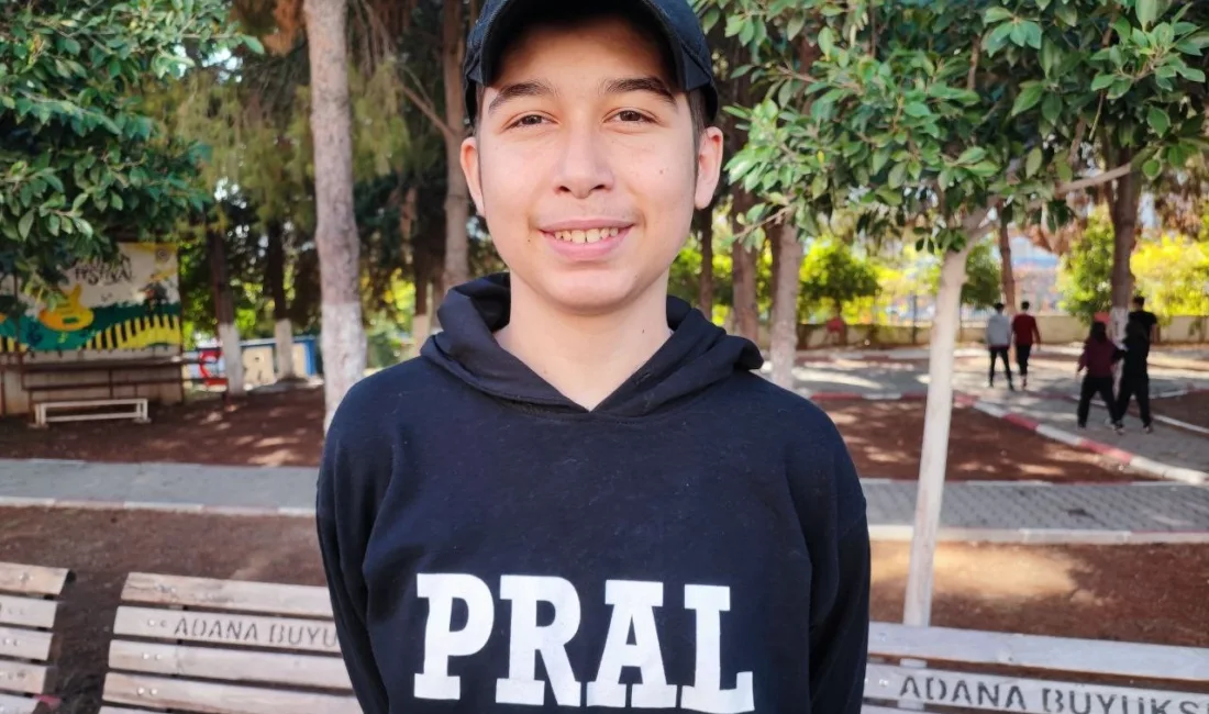 Adana'da lenf kanseri teşhisi konulan 17 yaşındaki Mehmet Çağrı Kandemir,