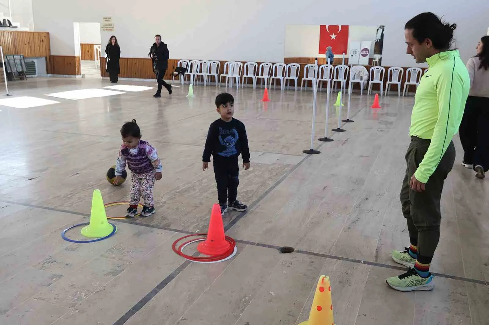 Muğla Büyükşehir Belediyesi, ara tatil boyunca 13 ilçede düzenlediği ücretsiz