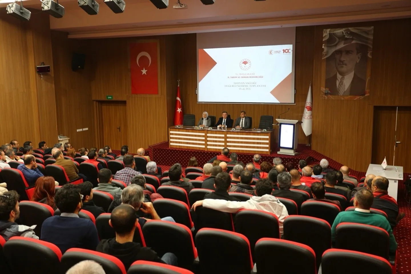 Muğla İl Tarım ve Orman Müdürlüğü, veteriner hekimlerle 2025 değerlendirmesini