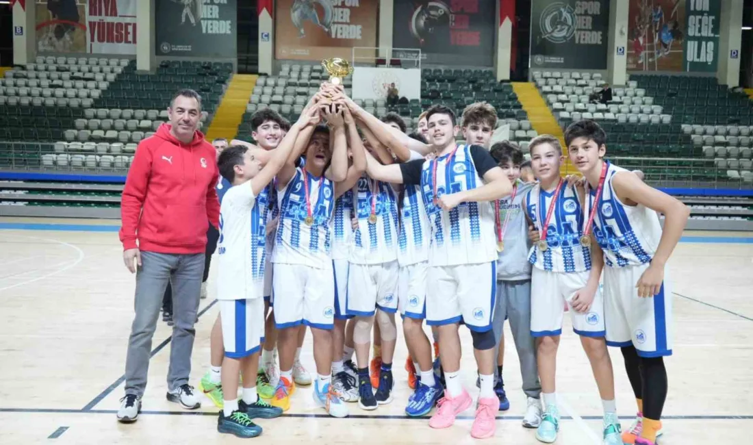 Muğla'da düzenlenen U14 Basketbol Ligi, Menteşe Spor Salonu'ndaki heyecanlı final