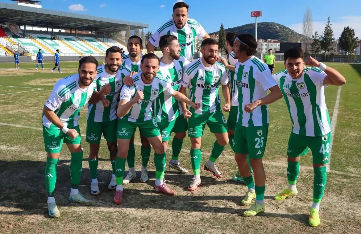 Muğlaspor, TFF 2. Lig Beyaz Grup'ta 19 maçta sadece 9