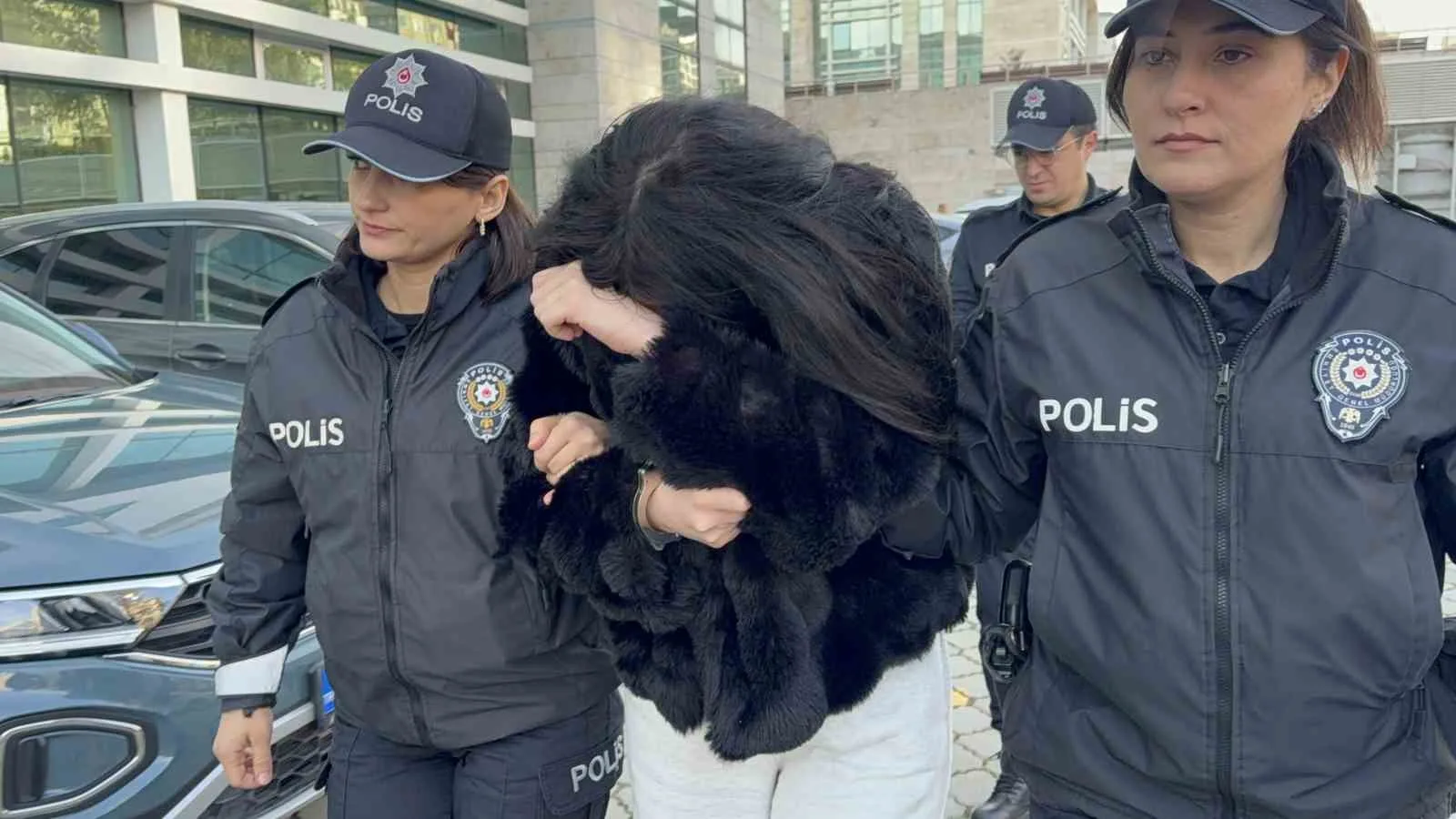 Samsun’da İ.K. adlı kadın, sosyal medyada polis ve bekçilere hakaret