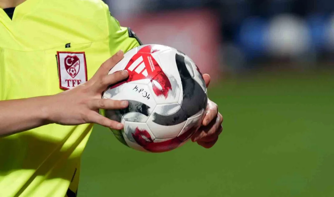 Turkcell Süper Kupa yarı finallerinde görev alacak hakemler açıklandı; Galatasaray-Trabzonspor