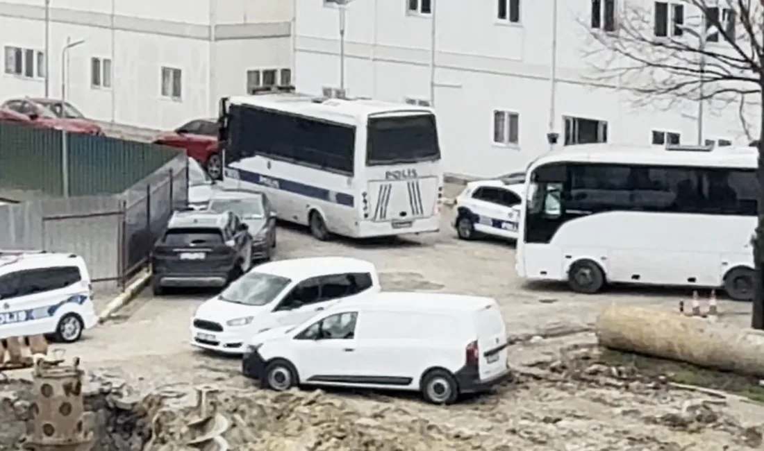 İstanbul Cumhuriyet Başsavcılığı tarafından yürütülen uyuşturucu soruşturması kapsamında gözaltına alınan