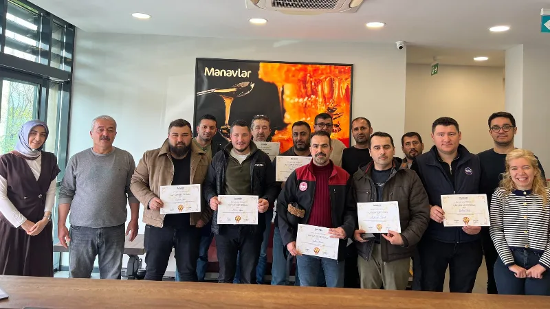 Bal ihracatında Türkiye’nin lider firmalarından Manavlar Gıda, “Genç Arıcılar Yetişiyor”