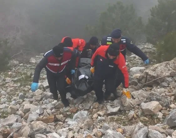 Söke'de kaçak define kazısı sırasında dinamit patlamasıyla ölen Mehmet Çiftçi'nin