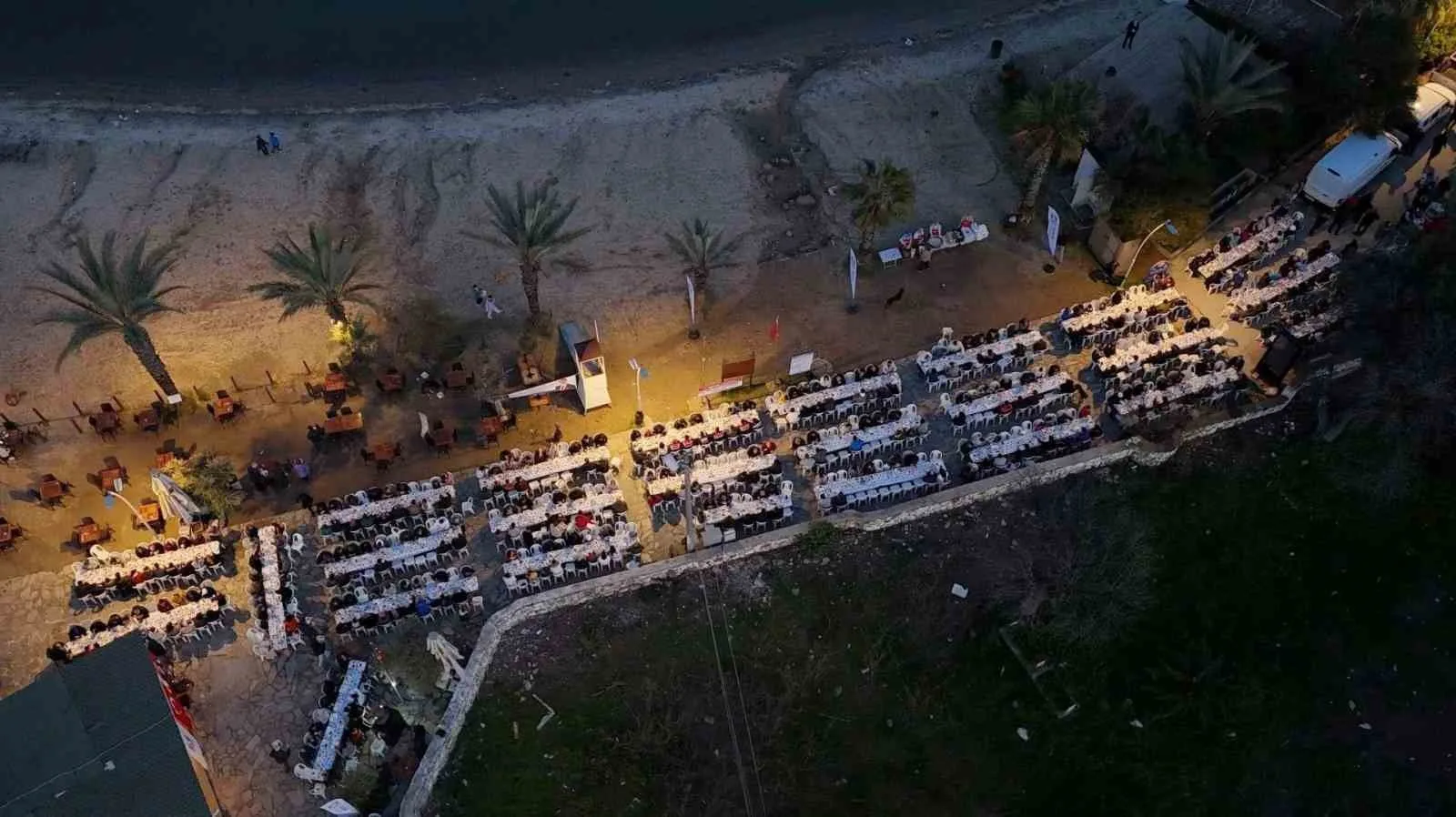 Bodrum’un köklü geleneklerinden olan mahalle iftarları bu yıl da binlerce
