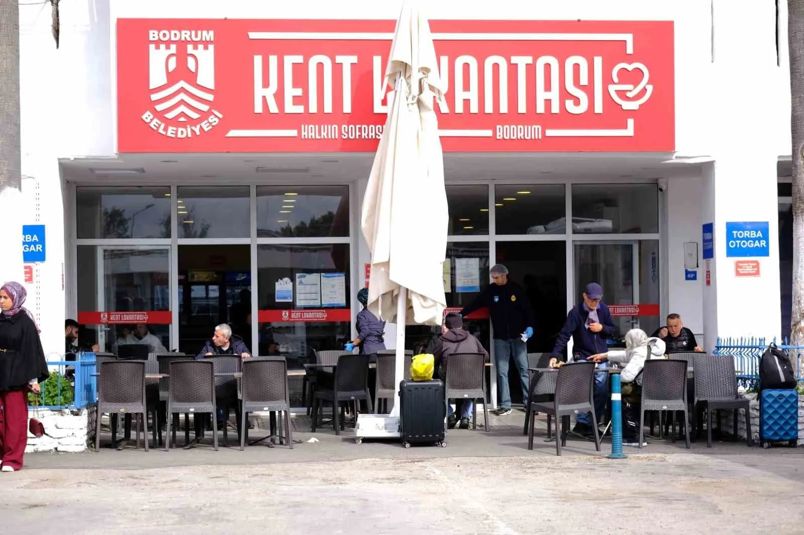 Bodrum Belediye Başkanı Tamer Mandalinci tarafından açılan Bodrum Kent Lokantası,