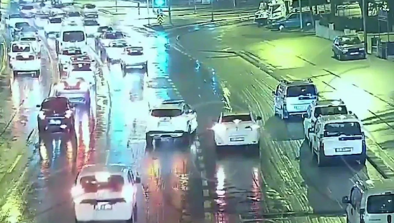 Denizli’de otomobilinden silahla ateş açıp polisten kaçan ve uyuşturucu madde