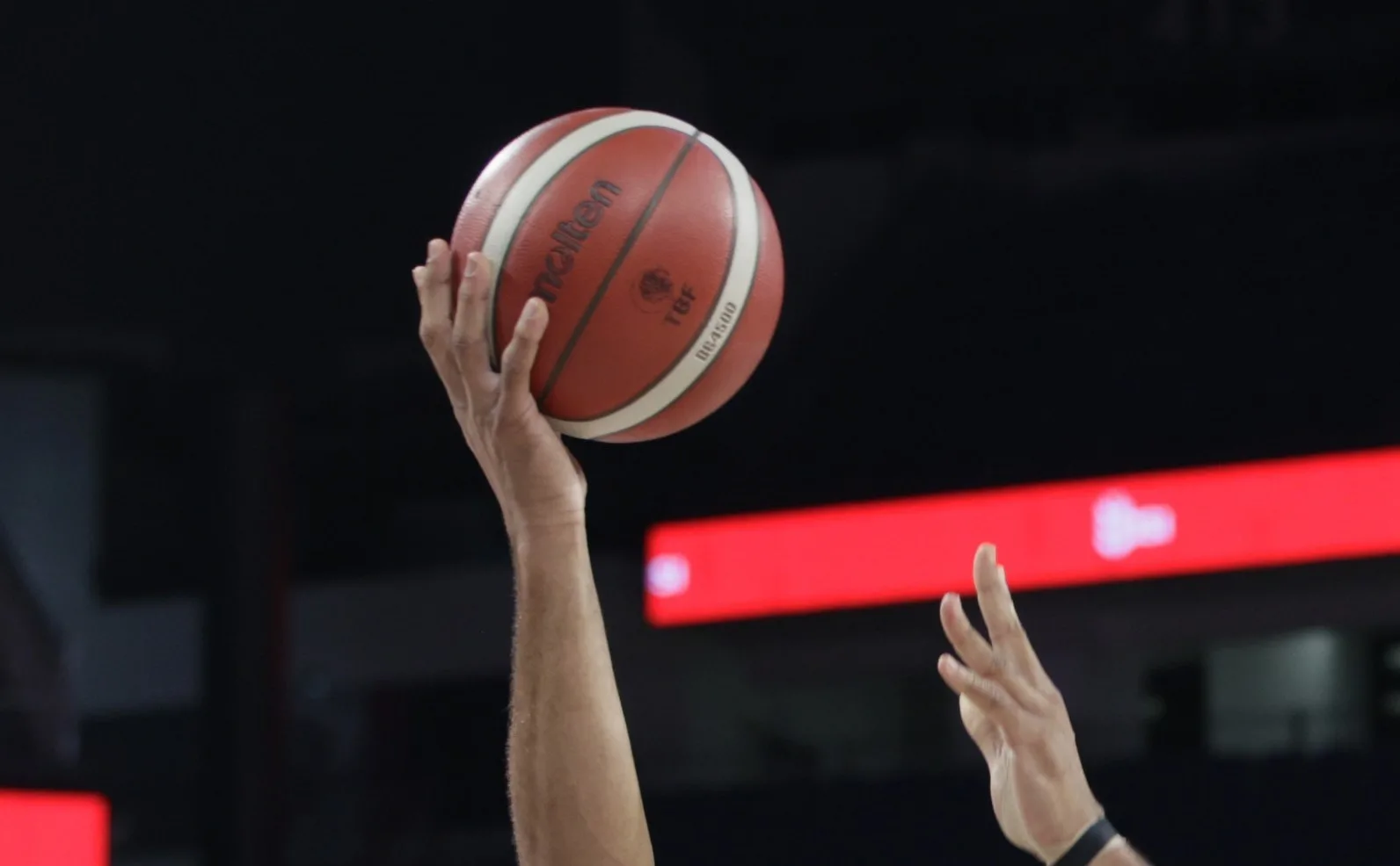 Tam 10 maçlık dev rekabet! İstatistikler tek bir tarafı gösteriyor