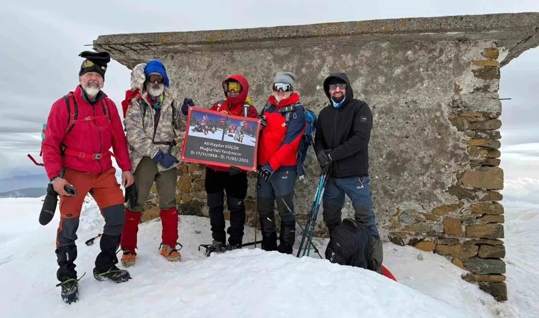 Muğla ve Denizli'den bir araya gelen dağcılar, doğa sporlarına katkılarıyla