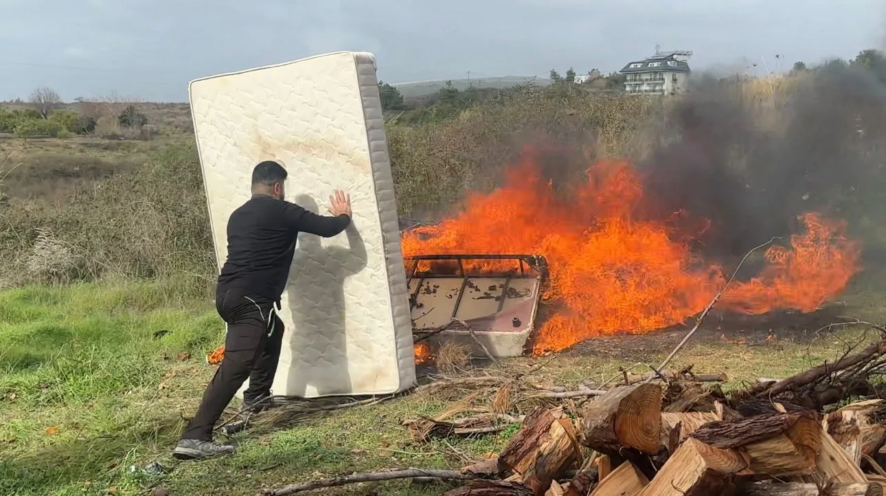 Alanya’da personelinin kaldığı lojmanın bir yıl içinde harabeye çevrildiğini gören