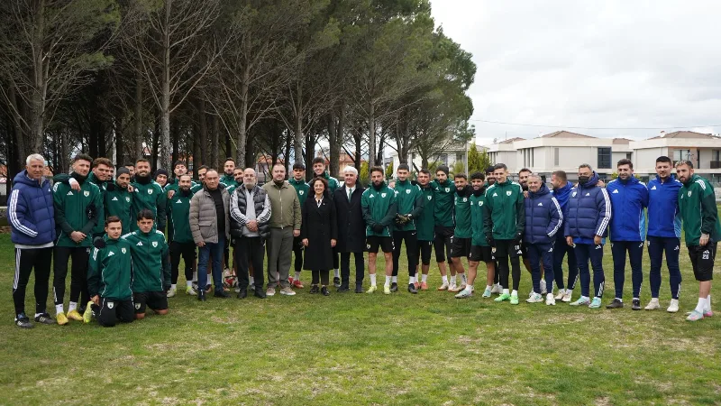 Menteşe Belediye Başkanı Gonca Köksal Aras, hafta sonu oynanacak kritik