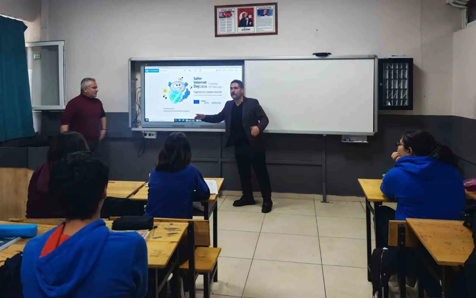 Muğla Gazi Anadolu Lisesi Müdürü Ufuk Uysal, ‘Roots for Tomorrow’