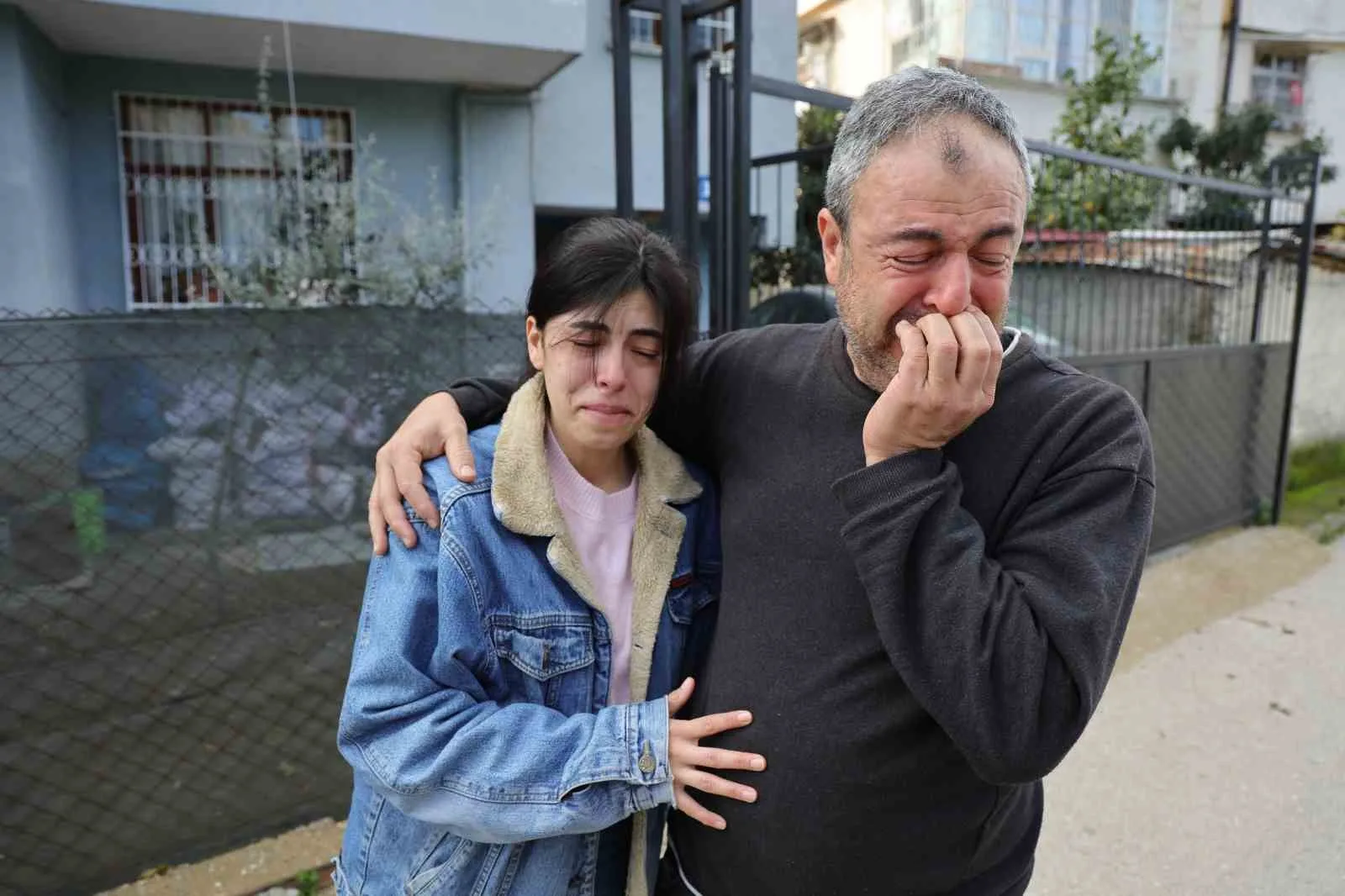 Adana'da arkadaşına güvenerek IBAN'ını kullandıran ve hakkında açılan 20 dolandırıcılık