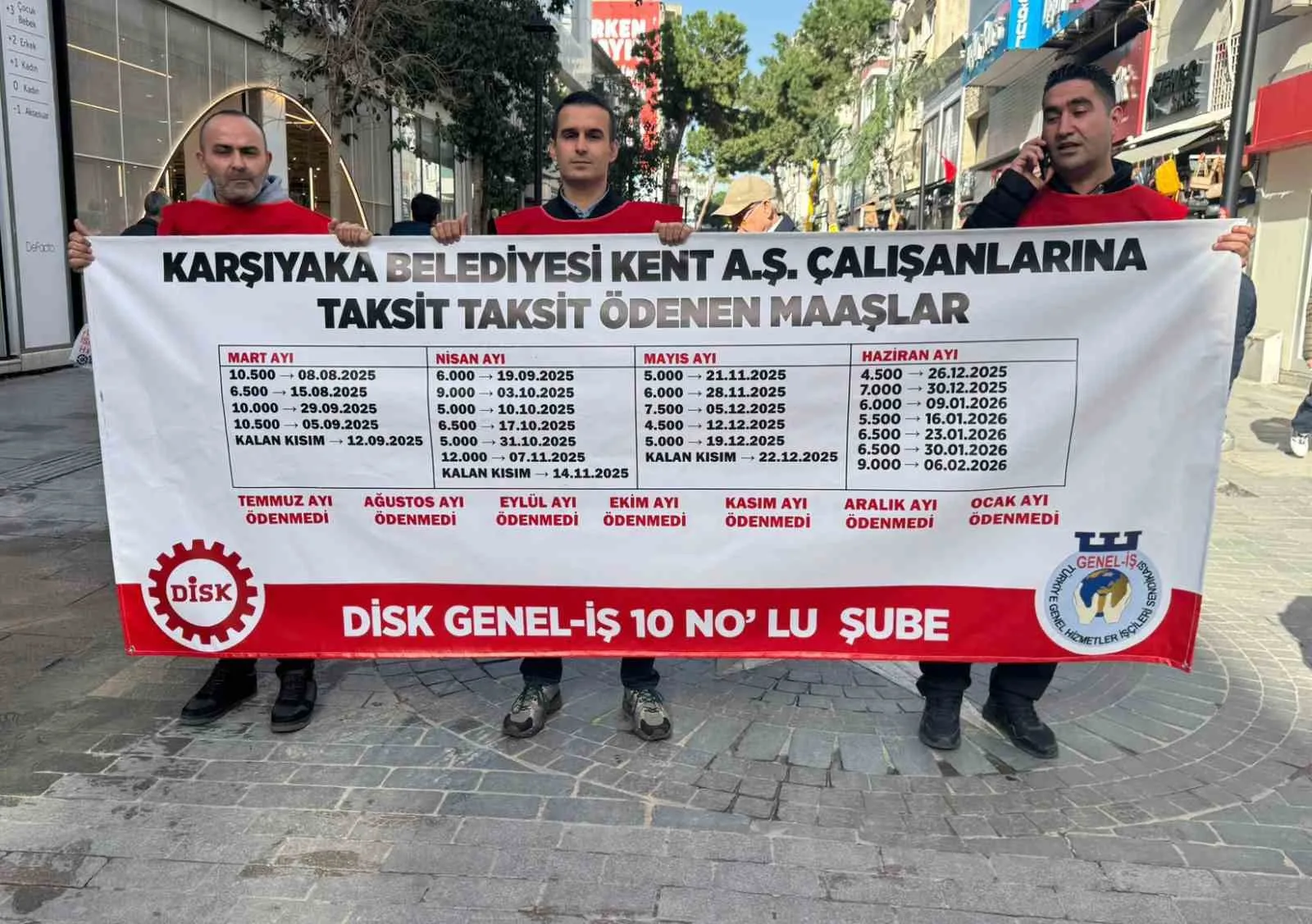 Karşıyaka Belediyesi iştiraki Kent A.Ş. bünyesinde çalışan işçiler, 5 yıldır