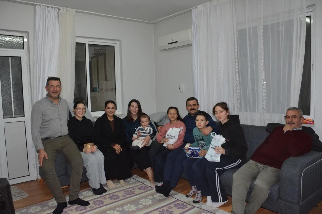 Köyceğiz Kaymakamı Mert Kumcu, Ramazan ayının ruhunu yansıtan "Gönüller Bir,