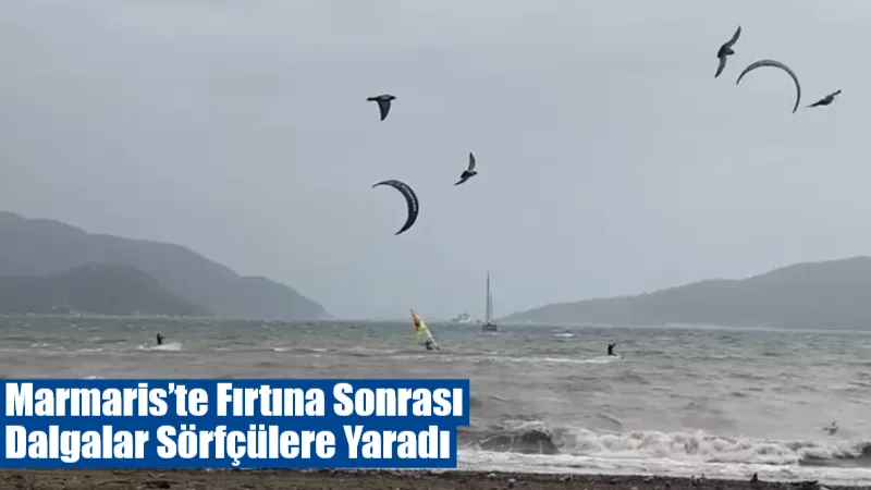 Muğla’da etkili olan yağış ve fırtına sonrası Marmaris sahilinde yükselen