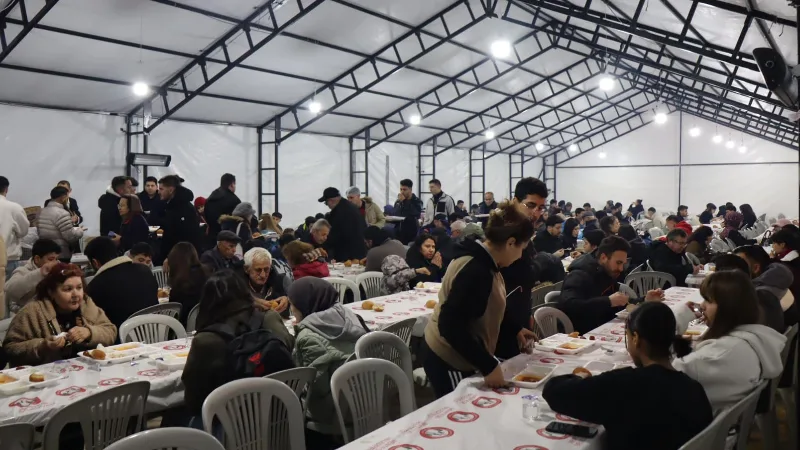 Menteşe Belediyesi tarafından Ramazan ayı boyunca Kent Meydanı’nda kurulacak iftar