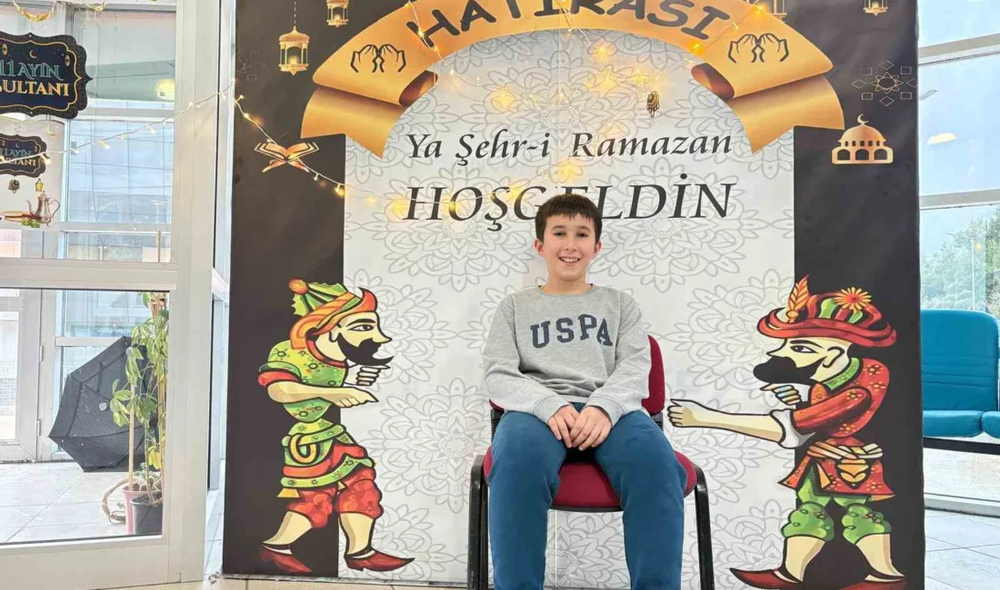 Menteşe Uluslararası Gençlik Merkezi'nde gönüllü gençlerin el emeğiyle hazırlanan "11