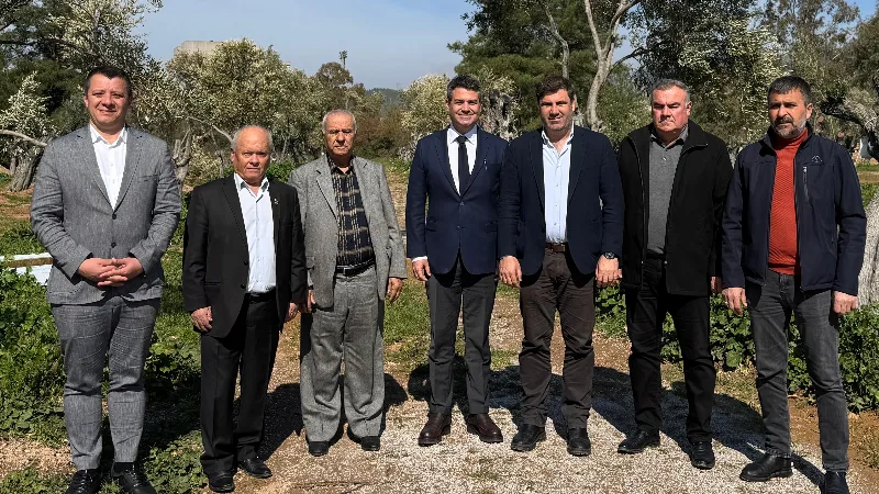 Milas Ziraat Odası Başkanı Kahraman Akar, İzmir’de düzenlenen Uluslararası Tarım