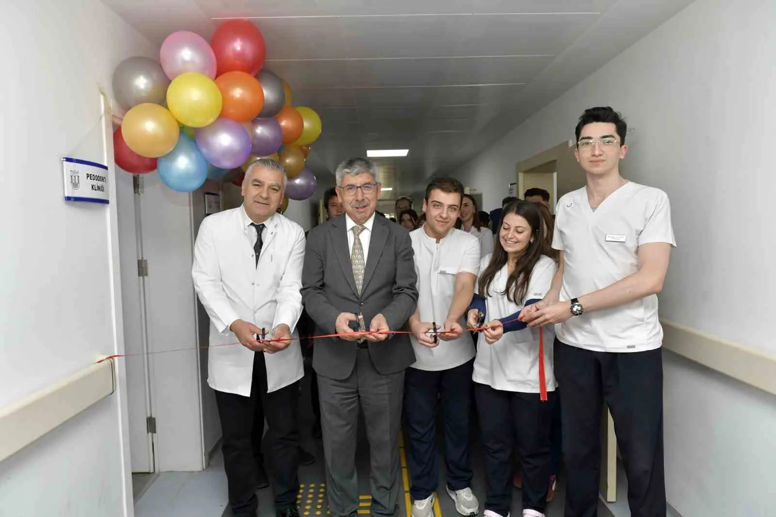 Muğla Sıtkı Koçman Üniversitesi Diş Hekimliği Fakültesi bünyesinde modern donanımı