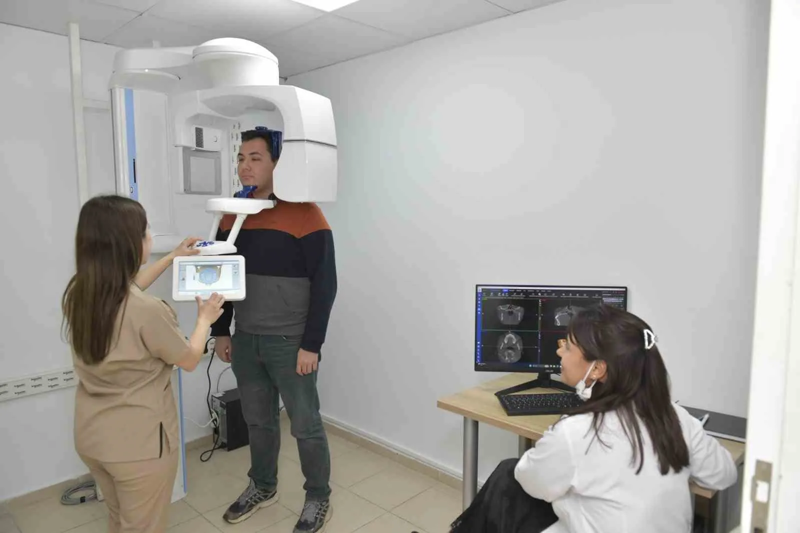 MSKÜ Diş Hekimliği Fakültesi, hizmete aldığı ileri üç boyutlu görüntüleme