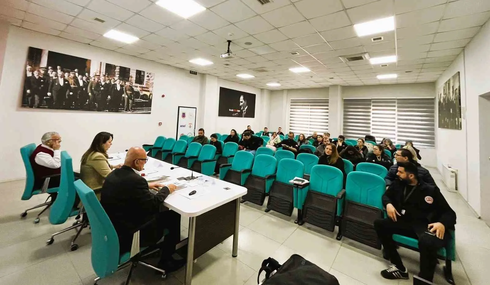 Muğla 112 Acil Çağrı Merkezi, personelinin görev esnasındaki hukuki sorumluluklarını