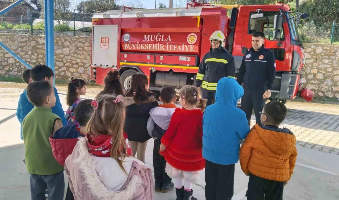 Muğla Büyükşehir Belediyesi İtfaiye ekipleri, Ula Kızılyaka'da ana sınıfı öğrencilerine