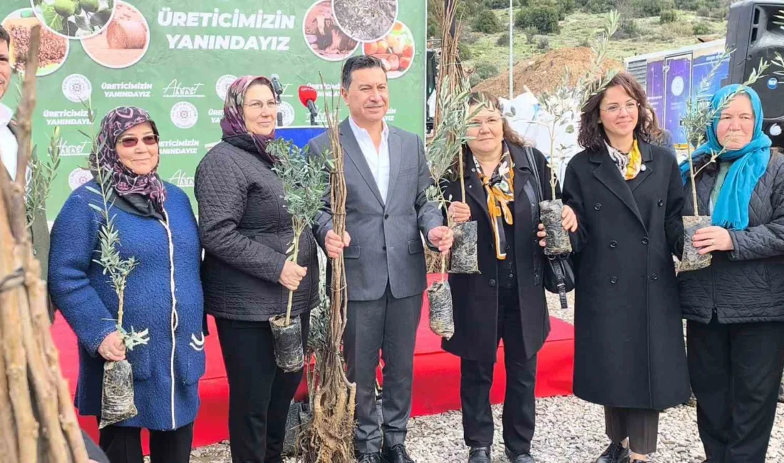 Muğla Büyükşehir Belediyesi tarafından hayata geçirilen "Her Kapıda Bir Fidan"