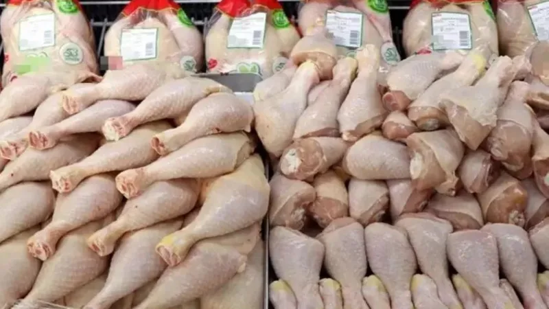 Ramazan ayı öncesi tavuk eti fiyatlarında yaşanan artışın ardından Ticaret