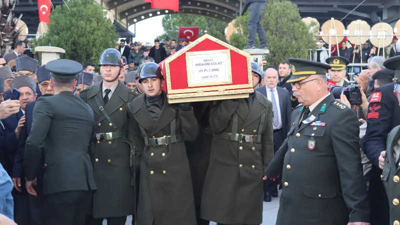 Balıkesir'de F-16 uçağının kaza kırıma uğraması sonucu şehit olan Pilot