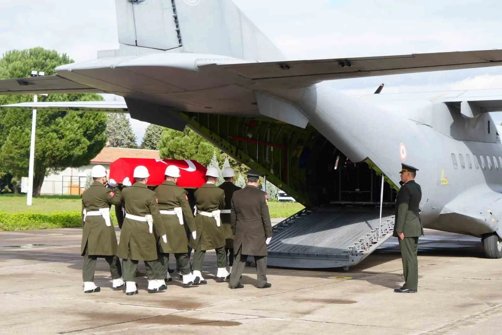 Balıkesir’de şehit olan F-16 pilotu Binbaşı İbrahim Bolat, 9. Ana