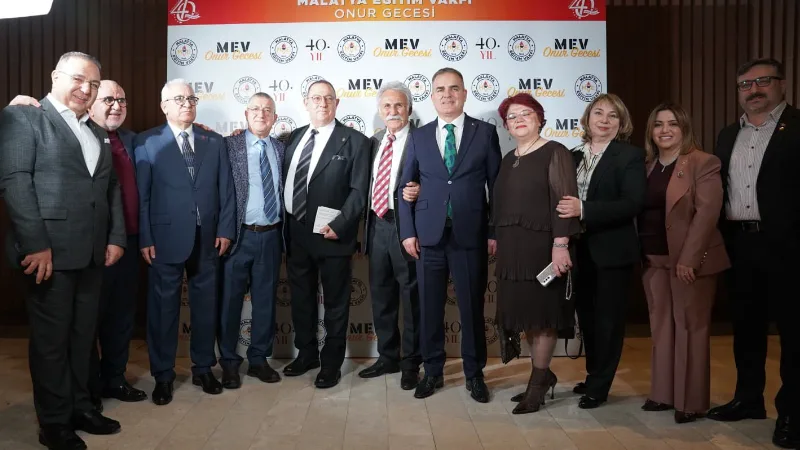 Muğla Valisi Dr. İdris Akbıyık, İstanbul’da düzenlenen Malatya Eğitim Vakfı’nın