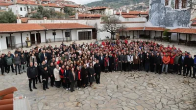 Menteşe Belediye Başkanı Gonca Köksal Aras, Ramazan Bayramı dolayısıyla belediye