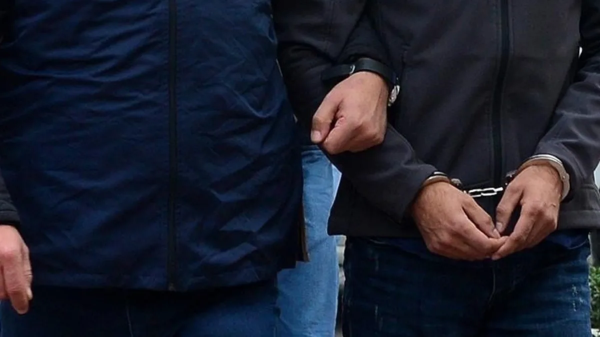 Emniyet ve MİT'in nefes kesen ortak operasyonuyla 35 ilde IŞİD'in