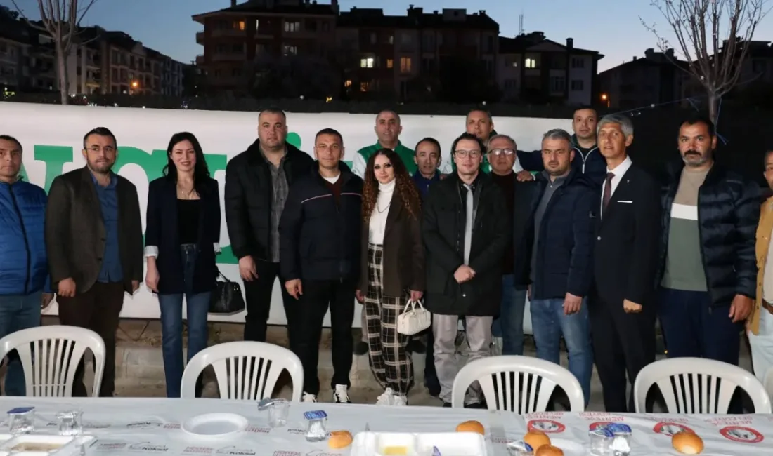 Üniversiteli gençlerle kaynaşma ve Muğlaspor sevgisini paylaşma fırsatı bulan 48