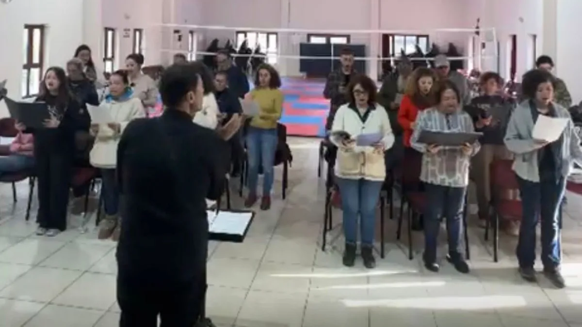 Akyaka Çoksesli Karma Korosu, 8 Mart'ta Akyaka sahilinde vereceği konserde