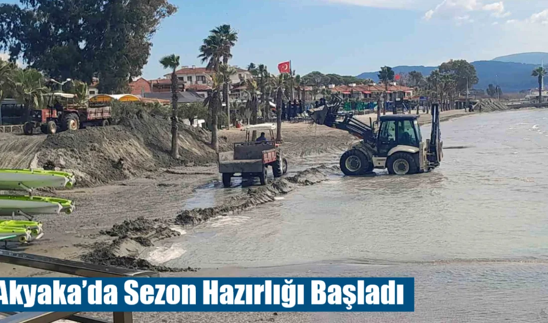 Akyaka sahilinde fırtına nedeniyle iç kesimlere sürüklenen kumlar, iş makineleriyle