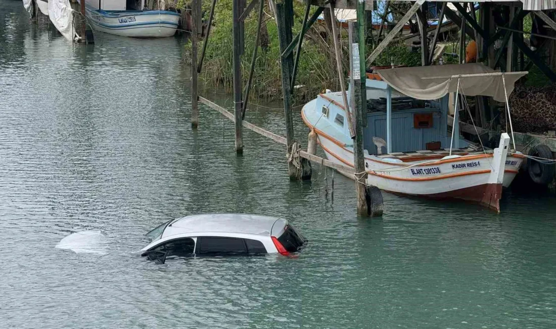 Serik’te kontrolden çıkarak Köprüçayı Irmağı’na uçan otomobildeki 3 kişi, araç