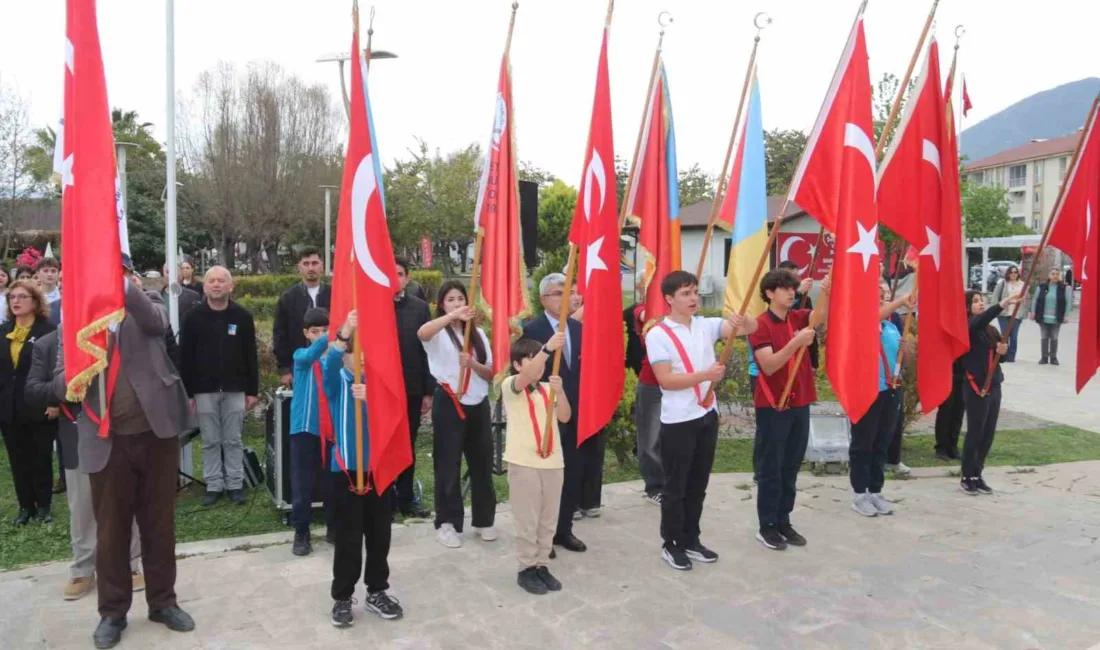 Fethiye Kaymakamı Fatih Akkaya ve ilçe protokolünün katılımıyla Uğur Mumcu